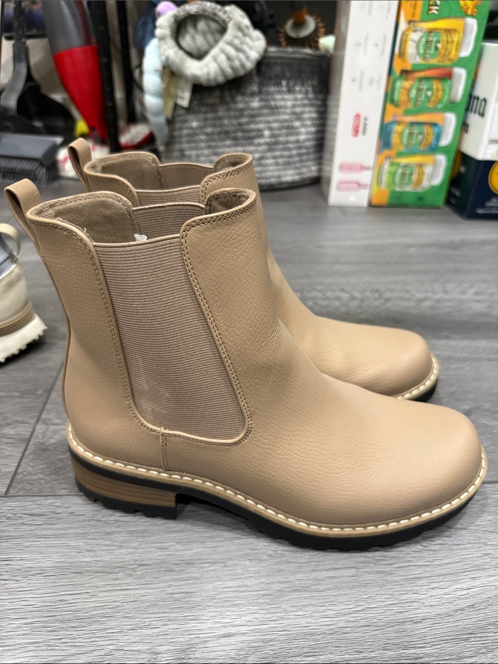 Universal Thread Tan Chelsea Booties with Elastic Side Panels